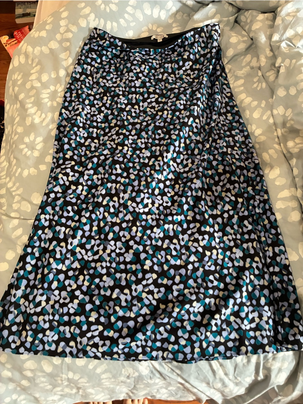 NIC+ZOE Black Midi Skirt with Blue, White and Teal Spot Print